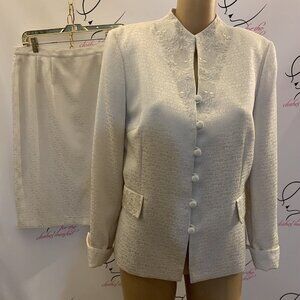 JOHN MEYER SKIRT SUIT. Size 12. Lined Beaded Embroidered Knee Length. DD.